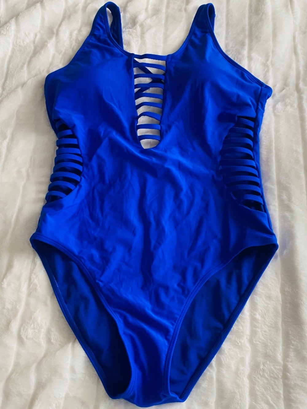 Aqua Eve blue Women’s Steamy Feminine One-Piece Cut Out Swimsuit Sz XL